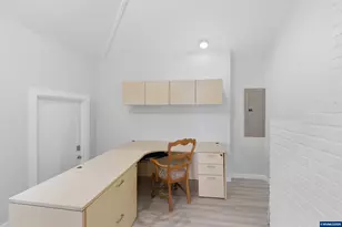 910 Ermine St SE, Albany, OR 97322 - Photo 29