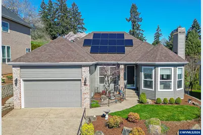 819 Hazeltine Av SE, Salem, OR 97306 - Photo 1