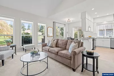 819 Hazeltine Av SE, Salem, OR 97306 - Photo 13