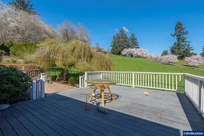 819 Hazeltine Av SE, Salem, OR 97306 - Photo 39