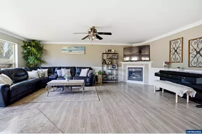 272 Laurine St N, Salem, OR 97301 - Photo 13