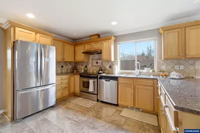 272 Laurine St N, Salem, OR 97301 - Photo 17