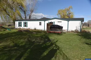 68499 Kunze Ln, Boardman, OR 97818 - Photo 11