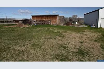 68499 Kunze Ln, Boardman, OR 97818 - Photo 15