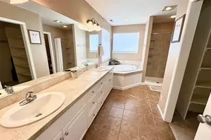 903 Eisenhower Dr NW, Salem, OR 97304 - Photo 23