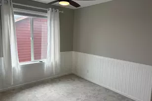 903 Eisenhower Dr NW, Salem, OR 97304 - Photo 29