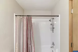 1741 SW Otana Dr, Corvallis, OR 97333 - Photo 31