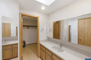 1741 SW Otana Dr, Corvallis, OR 97333 - Photo 33