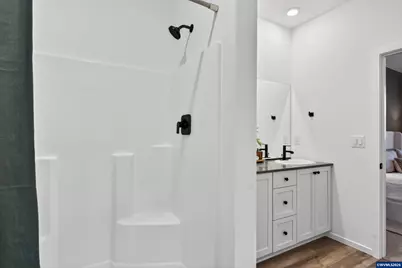 1065 Clemson St, Woodburn, OR 97071 - Photo 19