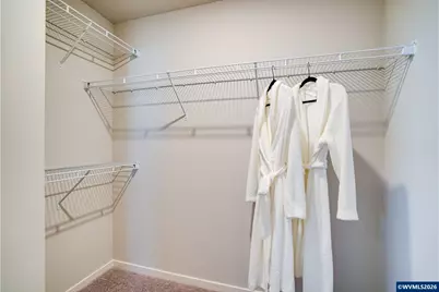 841 Sifuentez Ct, Woodburn, OR 97071 - Photo 11