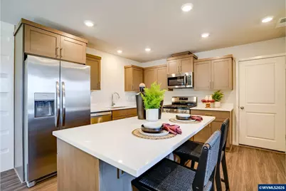 841 Sifuentez Ct, Woodburn, OR 97071 - Photo 19