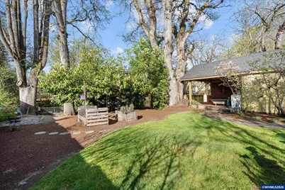 1757 Chemeketa St NE, Salem, OR 97301 - Photo 33