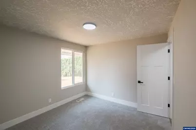 4637 Adobe St SE, Salem, OR 97317 - Photo 33
