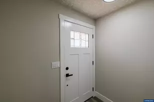 4637 Adobe St SE, Salem, OR 97317 - Photo 9