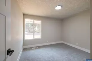 4637 Adobe St SE, Salem, OR 97317 - Photo 29