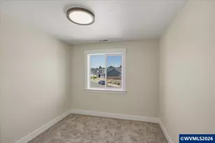 608 NE Kerns Dr, Dallas, OR 97338 - Photo 27