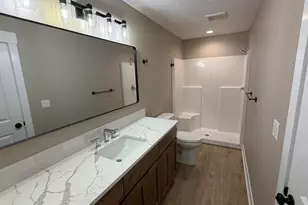 602 NE Kerns Dr, Dallas, OR 97338 - Photo 7