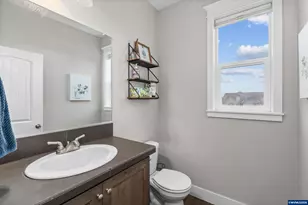 2958 SW Redmond Hill Rd, McMinnville, OR 97128 - Photo 19