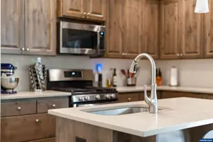 2958 SW Redmond Hill Rd, McMinnville, OR 97128 - Photo 9