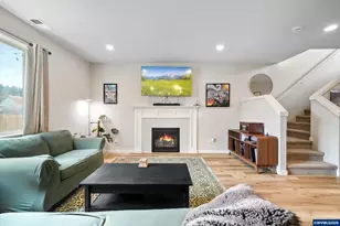 800 River Ave, Brownsville, OR 97327 - Photo 9