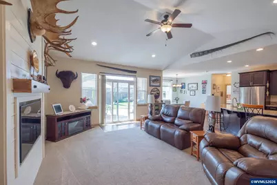 370 W Joy St, Lebanon, OR 97355 - Photo 13