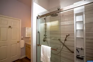 5703 Flairstone Dr SE, Salem, OR 97306 - Photo 39