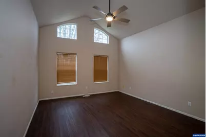 5703 Flairstone Dr SE, Salem, OR 97306 - Photo 37