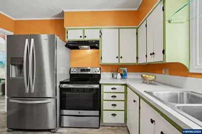 345 23rd St N, Salem, OR 97301 - Photo 15