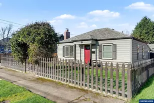 345 23rd St N, Salem, OR 97301 - Photo 5