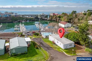 185 SE Bayview Av, Depoe Bay, OR 97341 - Photo 3