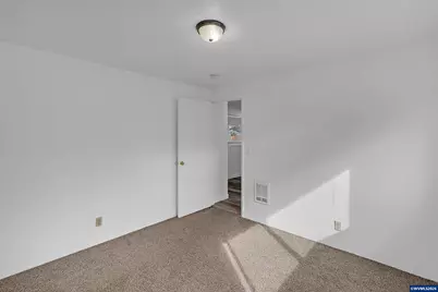 3026 Ella Ln NE, Salem, OR 97305 - Photo 19