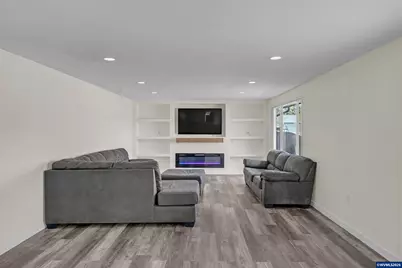 3026 Ella Ln NE, Salem, OR 97305 - Photo 7