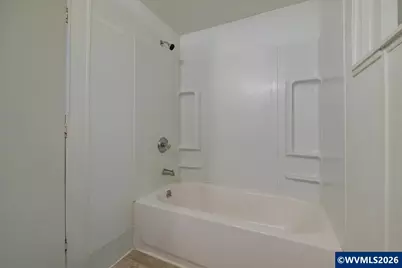 42069 Cut-Off Dr, Lebanon, OR 97355 - Photo 23