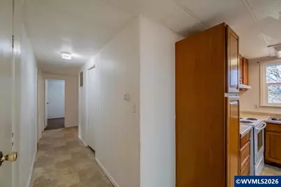 42069 Cut-Off Dr, Lebanon, OR 97355 - Photo 19