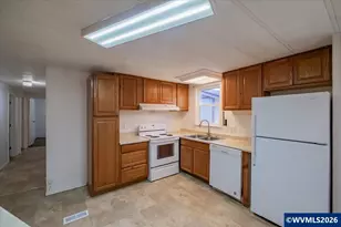 42069 Cut-Off Dr, Lebanon, OR 97355 - Photo 17