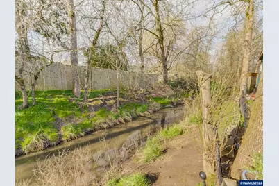 1869 Plateau St NE, Salem, OR 97305 - Photo 39