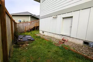 145 NE 71st St, Newport, OR 97365 - Photo 41