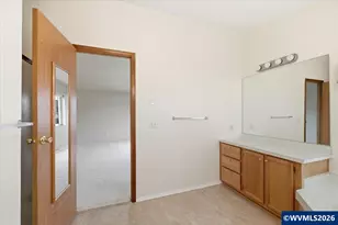 2120 Robins Ln SE, Salem, OR 97306 - Photo 39