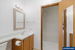 2120 Robins Ln SE, Salem, OR 97306 - Photo 29