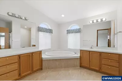 2120 Robins #77 Ln SE, Salem, OR 97306 - Photo 33