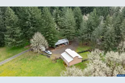 39692 Lacomb Dr, Lebanon, OR 97355 - Photo 45