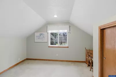 39692 Lacomb Dr, Lebanon, OR 97355 - Photo 11