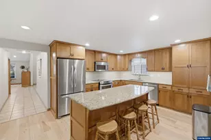 39692 Lacomb Dr, Lebanon, OR 97355 - Photo 17