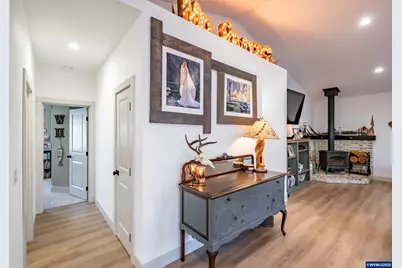 547 W 4th St, Coquille, OR 97423 - Photo 23