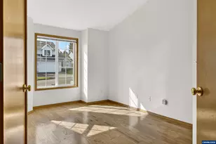 5585 SW Windflower Dr, Corvallis, OR 97333 - Photo 15