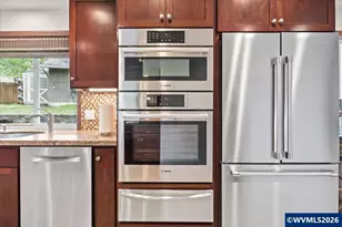 544 Clarmount St NW, Salem, OR 97304 - Photo 17