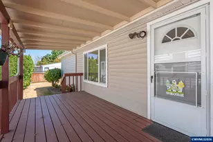 300 SE Lacreole Dr, Dallas, OR 97338 - Photo 3