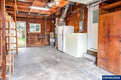1305 S 2nd St, Lebanon, OR 97355 - Photo 35