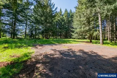 27800 Liberty Rd, Sweet Home, OR 97386 - Photo 47