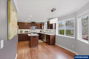 4634 NW Acacia Dr, Corvallis, OR 97330 - Photo 13